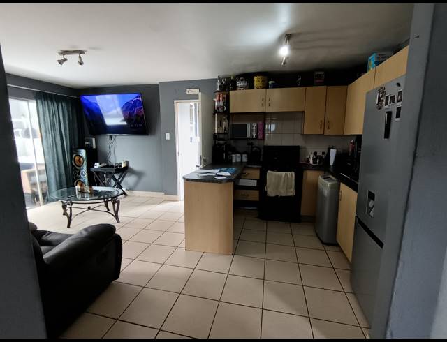 3 BEDROOM APARTMENT FOR SALE IN VERWOERDPARK
